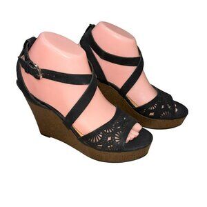 Indigo Rd. Women's Size 7 Irkatrice Wedge Sandals Lasercut Strappy Faux Wood
